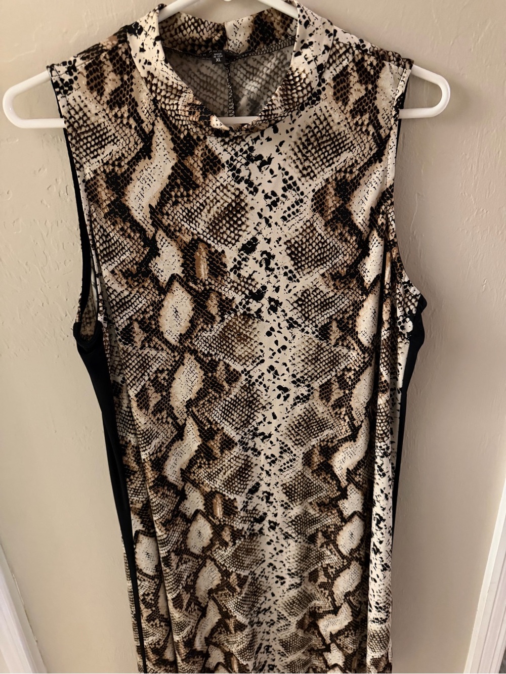 Snake-Print Sleeveless Dress- Brown/Black